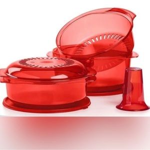 Tupperware stack cooker. Brand new in bag!